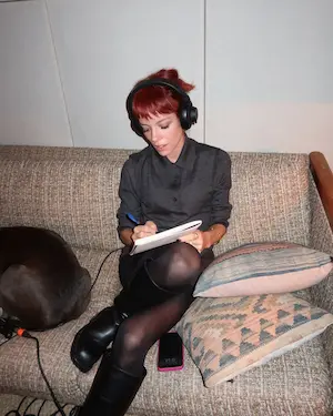 Moment backstage - Lily Allen MYM